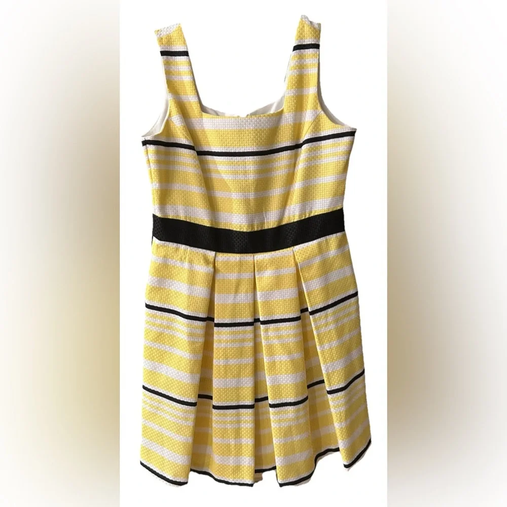 Danny & Nicole‎ Dress 12 Yellow Stripe Pleated Sleeveless Square Neck Fit Flare